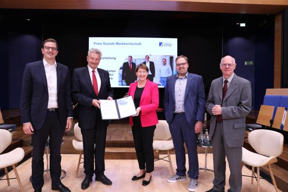Preis Soziale Marktwirtschaft 2021 - Hildegard Müller Vorsitzende der Jury des 
