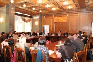 Teilnehmer der internationalen Literaturkonferenz: In den Spiegeln der Demokratie