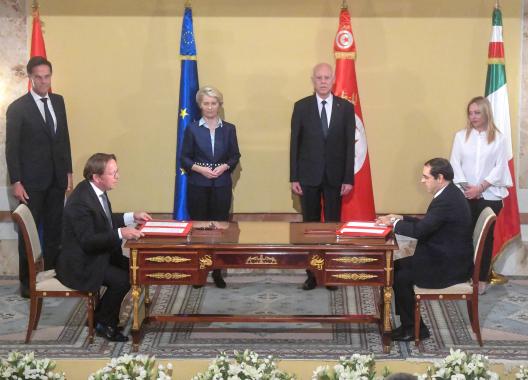Tunis. Absichtserklärung zwischen der EU und Tunesien über eine „strategische und umfangreiche Partnerschaft“