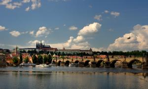 Prager Burg, Moldau u. Karlsbrücke