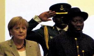 Bundeskanzlerin Merkel und Präsident Jonathan in Abuja