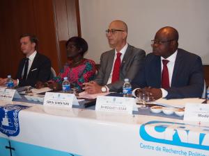 M Peter Koch (Représentant Ajoint de la KAS), Mme Mariatou Koné (Ministre de la Femme, de la Protection de l’Enfant et de la Solidarité), Dr Eli Ben-Tura (Ambassadeur d’Israël en Côte d’Ivoire), Dr Flan Moquet Cesar (Directeur du CRPA)