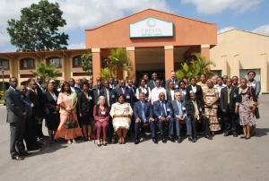 Gruppenfoto der Konferenzteilnehmer Lusaka, Sambia