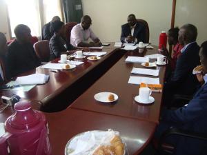 Think Tank Members Meet Deputy Speaker of Parliament