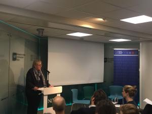Elisabeth Bauer, Leiterin der Auslandsbüros für die Baltischen Staaten und Nordischen Länder, eröffnet das Seminar in Oslo.
