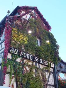 Gemeinsames Abendessen im Restaurant "Au Pont St. Thomas"